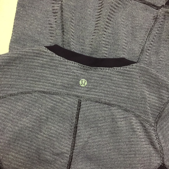 Lululemon🍋Base Runner Long Sleeve Deep Zinfadel 4 - Picture 5 of 8